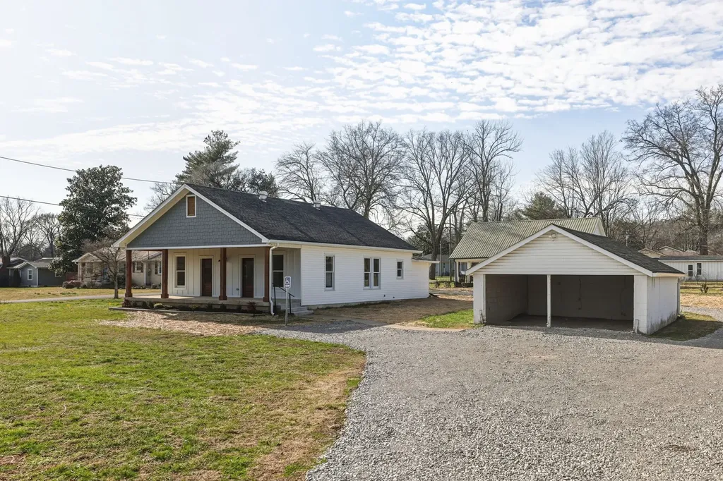 6604 2nd Street College Grove TN 37046