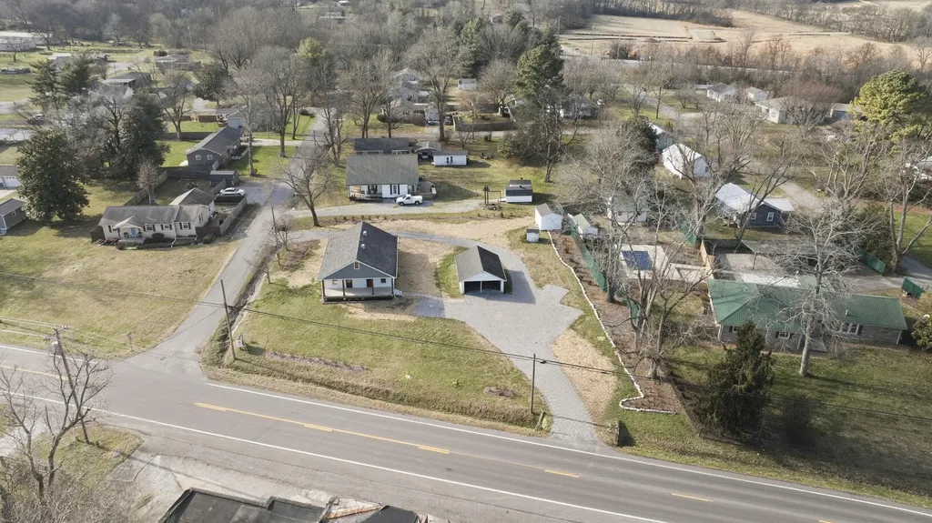 6604 2nd Street College Grove TN 37046