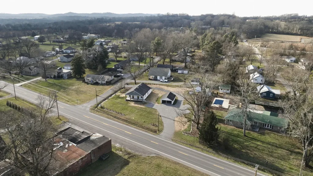 6604 2nd Street College Grove TN 37046