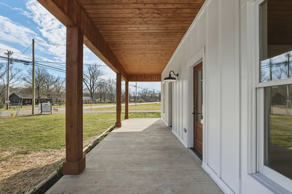 6604 2nd Street College Grove TN 37046