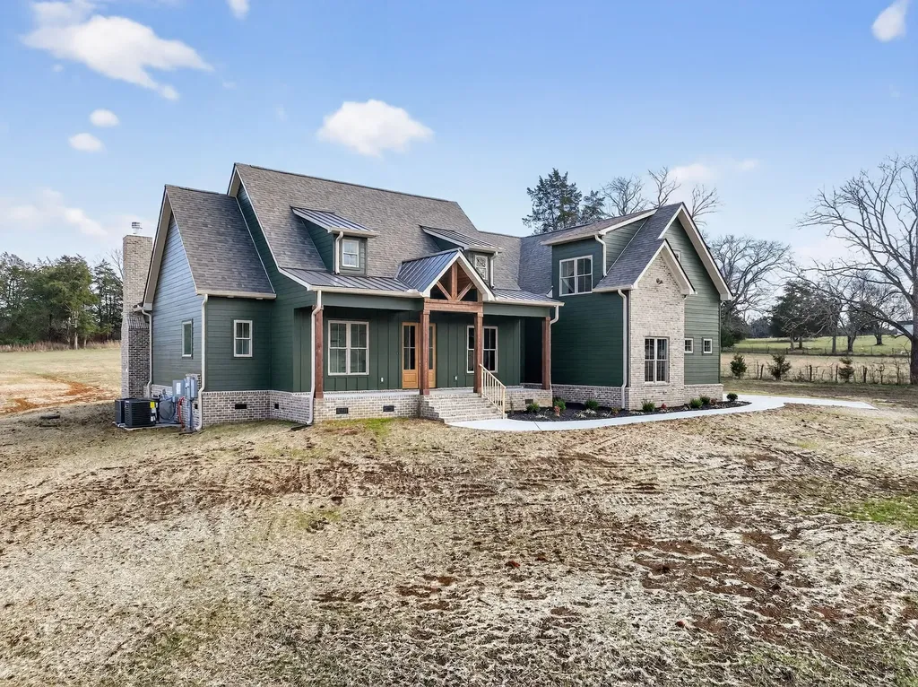 8187 Cainsville Road Lebanon TN 37090