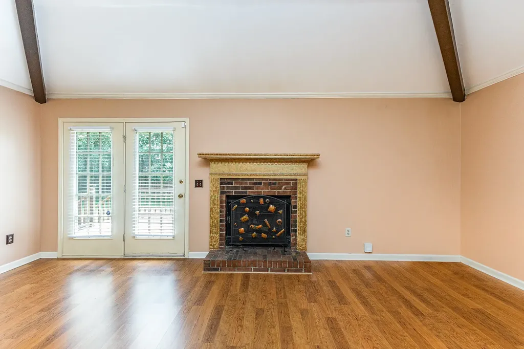 408 Shawnee Drive Columbia TN 38401