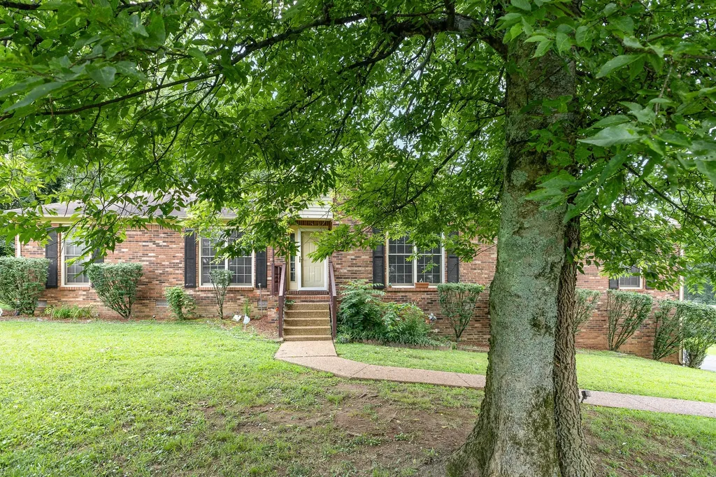 408 Shawnee Drive Columbia TN 38401