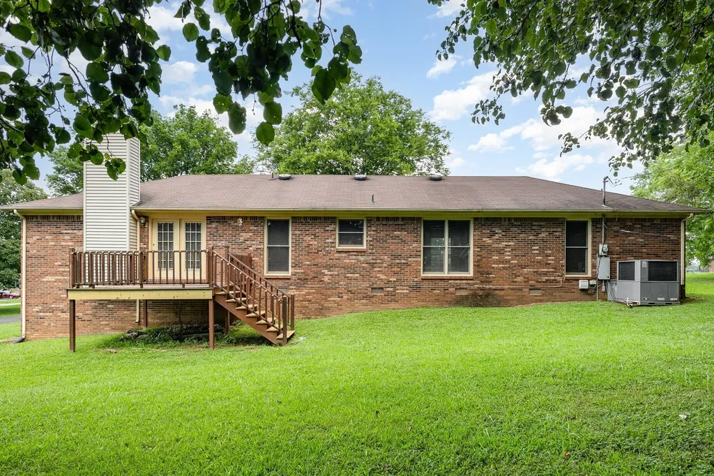 408 Shawnee Drive Columbia TN 38401
