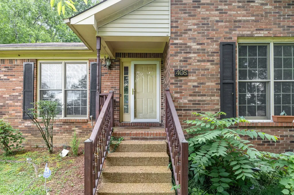 408 Shawnee Drive Columbia TN 38401
