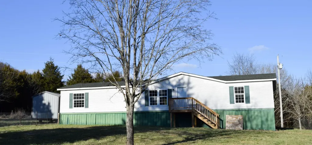 635 Celsor Road Hartsville TN 37074