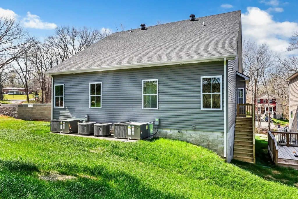 58 E Fork Drive Clarksville TN 37042