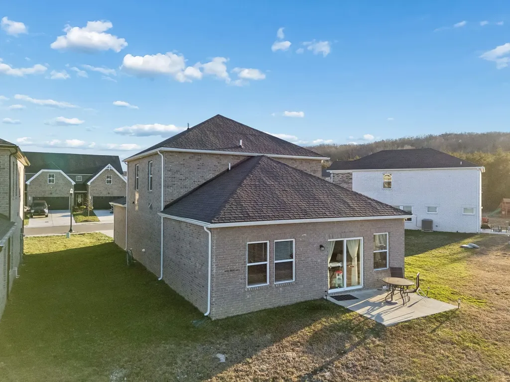 329 Almont Drive Smyrna TN 37167