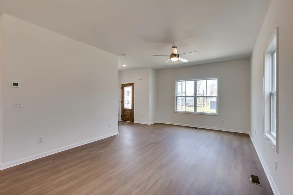 873 Dogwood Trail Clarksville TN 37042
