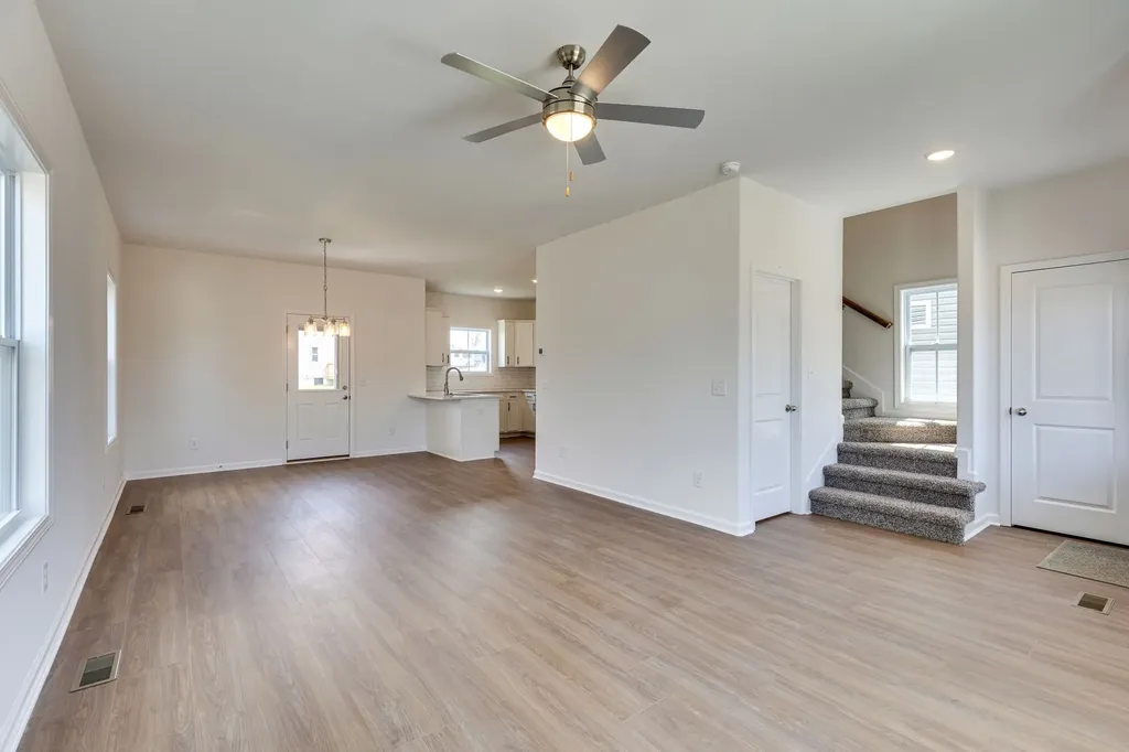 873 Dogwood Trail Clarksville TN 37042