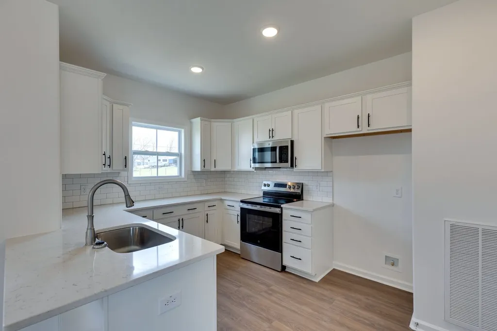 873 Dogwood Trail Clarksville TN 37042