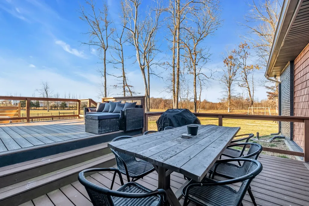 1447 Maxwell Branch Road Cottontown TN 37048