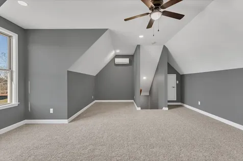 30 Shire Court Leoma TN 38468
