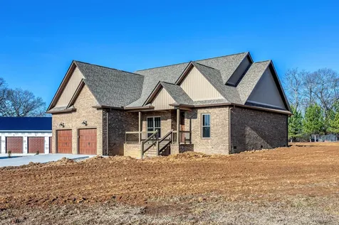 30 Shire Court Leoma TN 38468