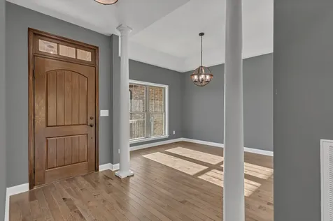 30 Shire Court Leoma TN 38468