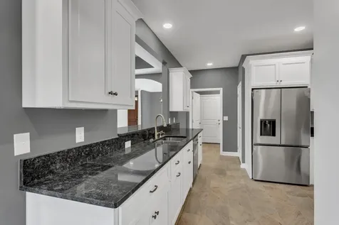 30 Shire Court Leoma TN 38468