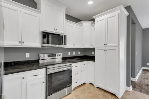 30 Shire Court Leoma TN 38468