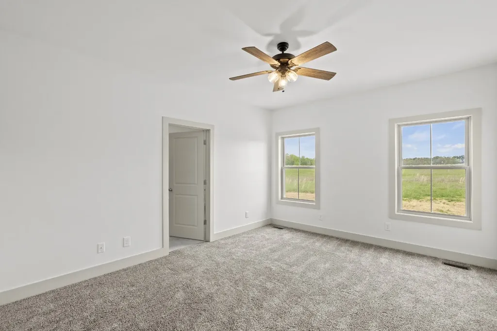 3390 Calista Road White House TN 37188