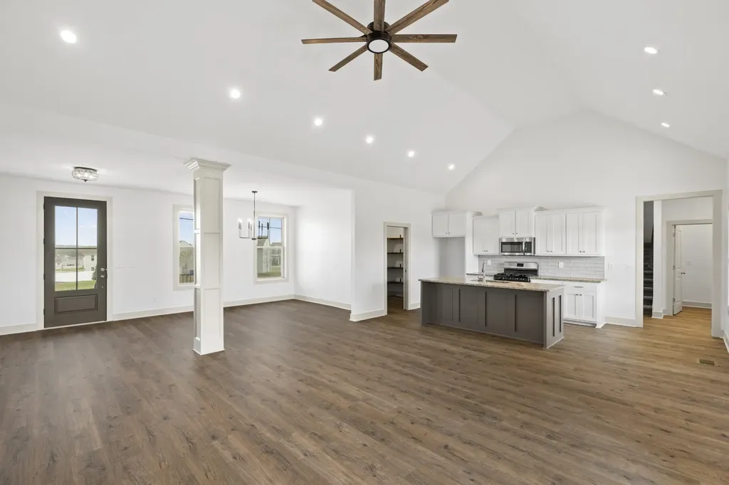 3390 Calista Road White House TN 37188