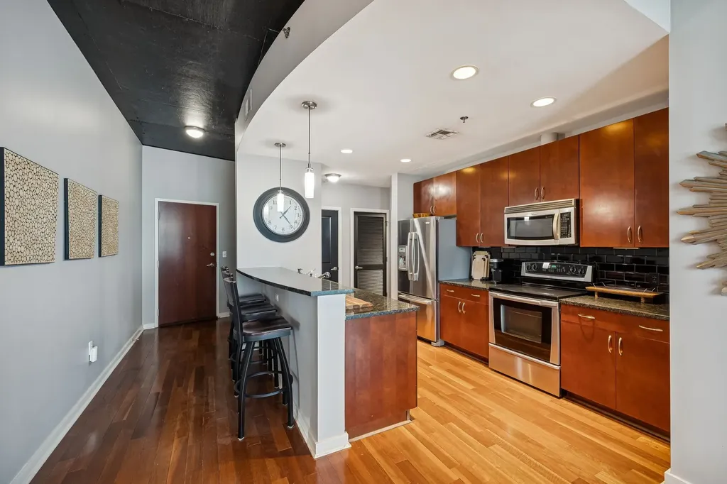 301 Demonbreun Street Nashville TN 37201