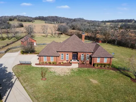 2227 Twin Peaks Court Spring Hill TN 37174