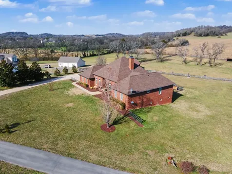 2227 Twin Peaks Court Spring Hill TN 37174