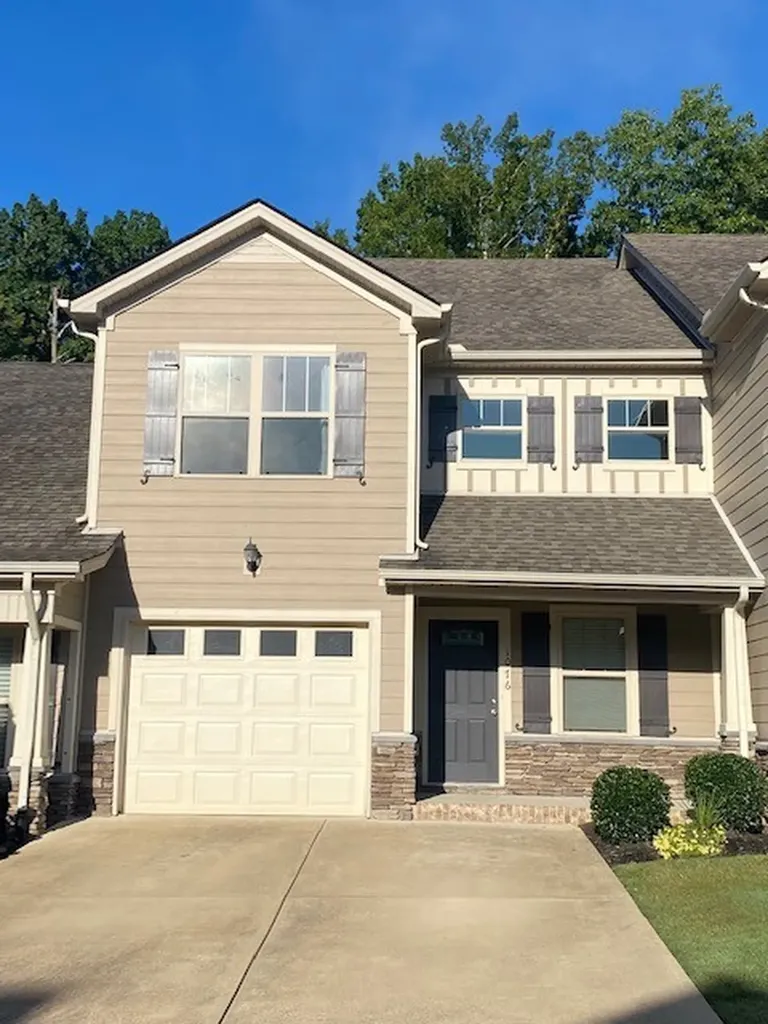 1076 Neeleys Bend Spring Hill TN 37174