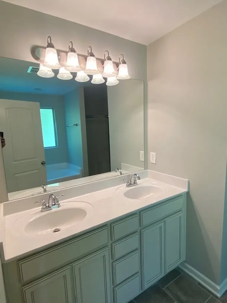1076 Neeleys Bend Spring Hill TN 37174