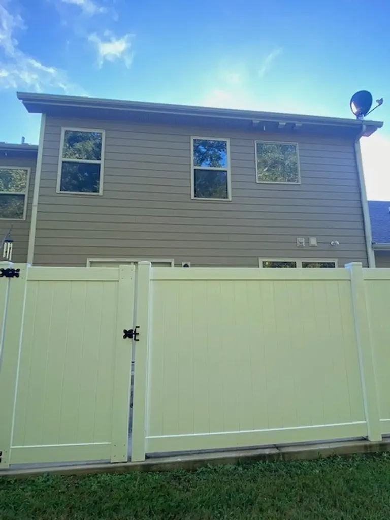 1076 Neeleys Bend Spring Hill TN 37174