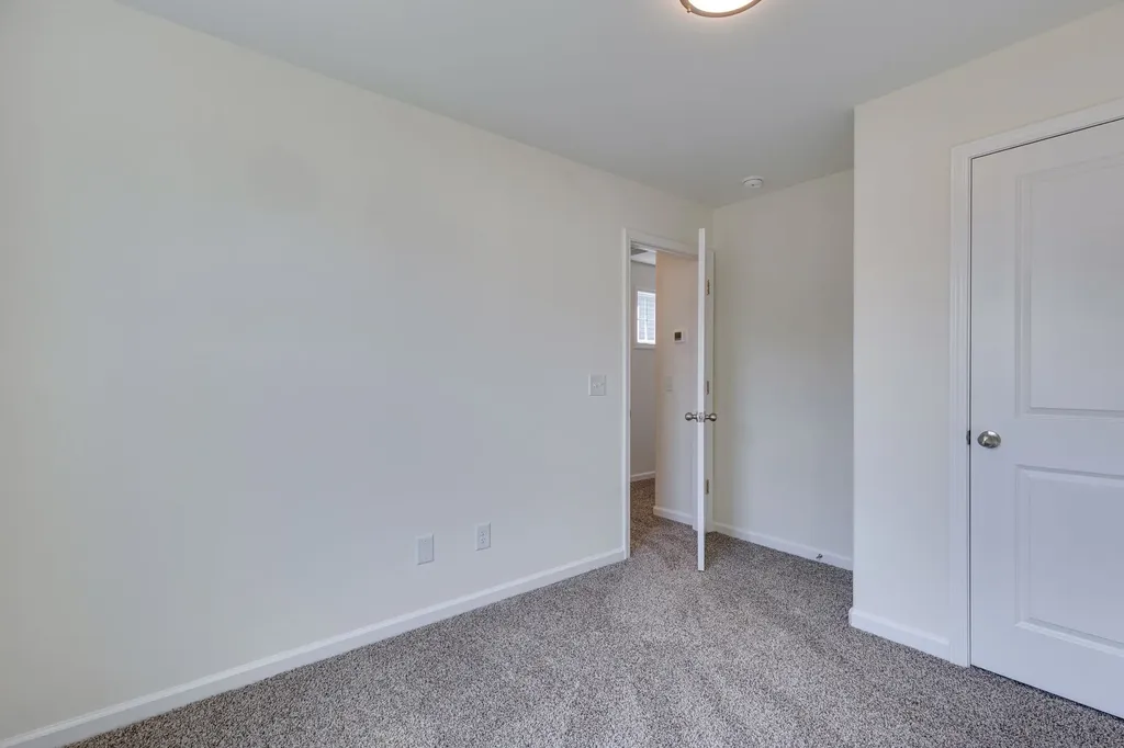 877 Dogwood Trail Clarksville TN 37042
