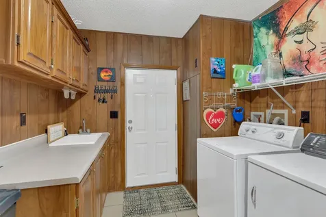 960 Harsh Lane Castalian Springs TN 37031