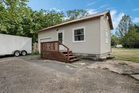960 Harsh Lane Castalian Springs TN 37031