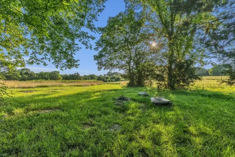 960 Harsh Lane Castalian Springs TN 37031