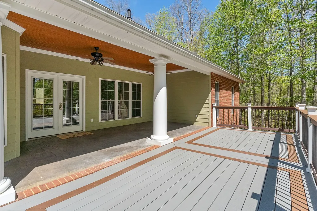 120 Dunrobin Court Sparta TN 38583