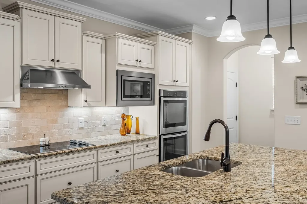 120 Benjamin Lane Hendersonville TN 37075