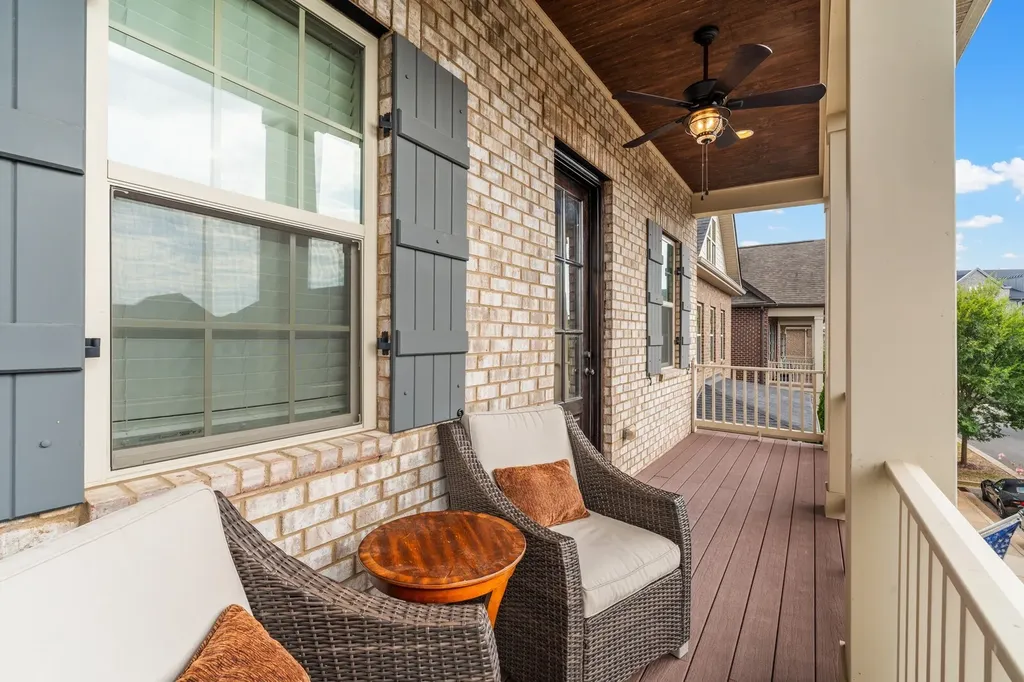 120 Benjamin Lane Hendersonville TN 37075