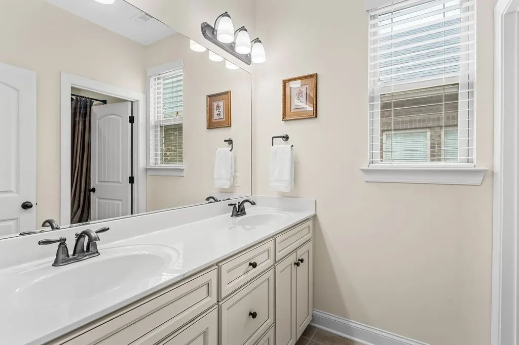 120 Benjamin Lane Hendersonville TN 37075