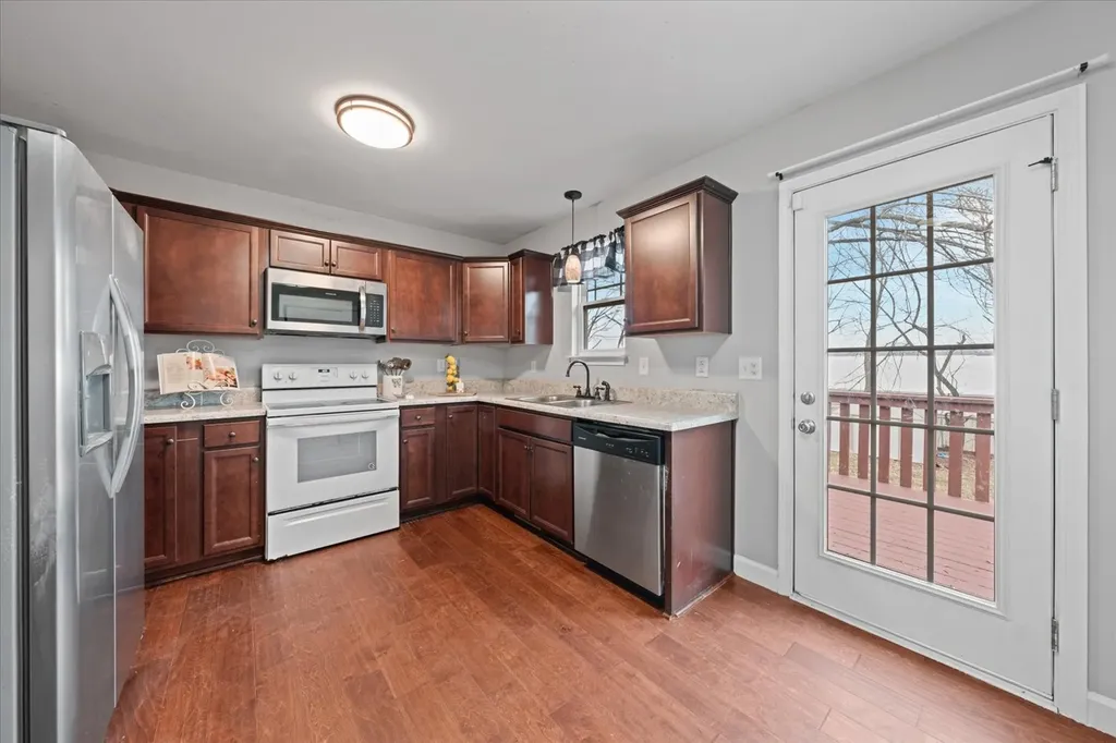 210 Hardin Avenue Dickson TN 37055
