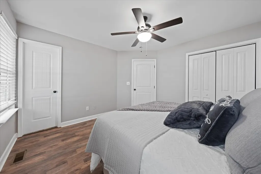 210 Hardin Avenue Dickson TN 37055