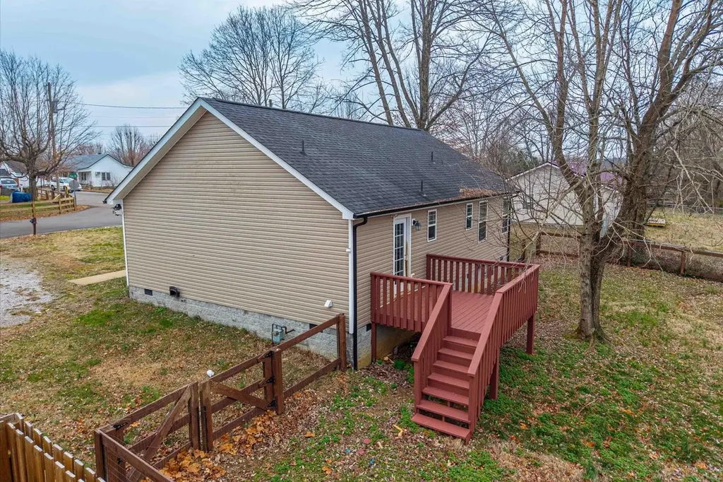 210 Hardin Avenue Dickson TN 37055