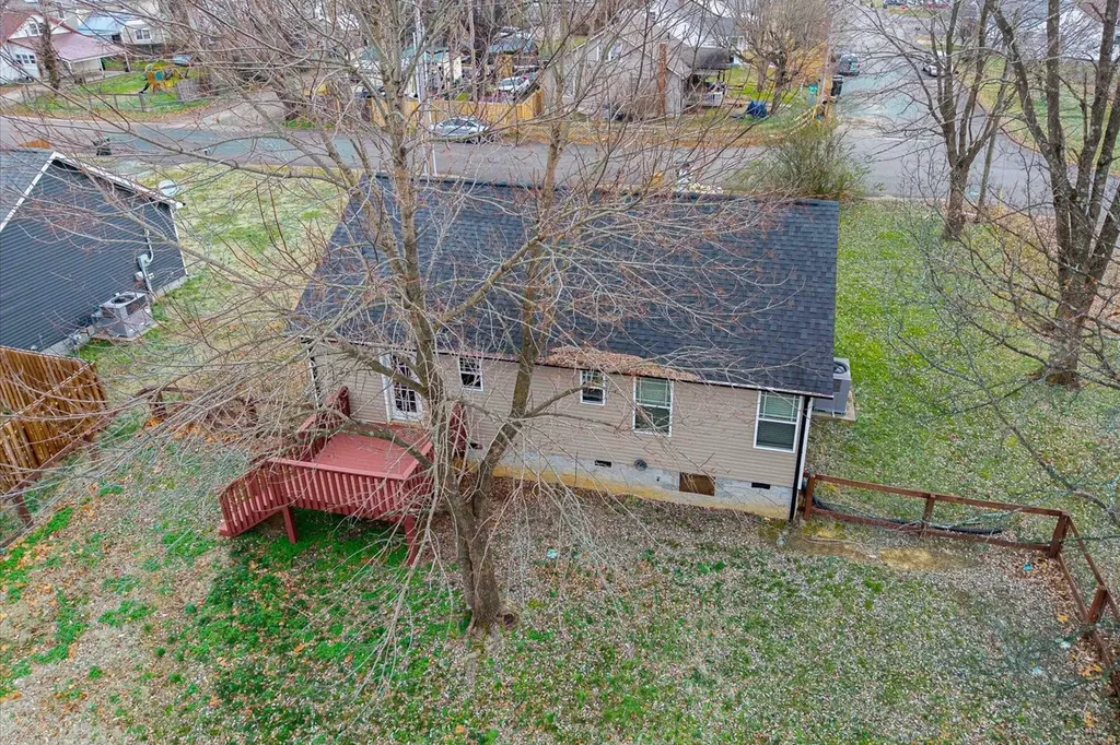 210 Hardin Avenue Dickson TN 37055