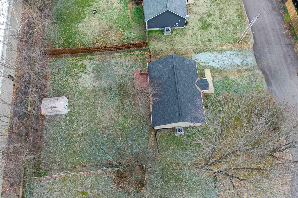210 Hardin Avenue Dickson TN 37055