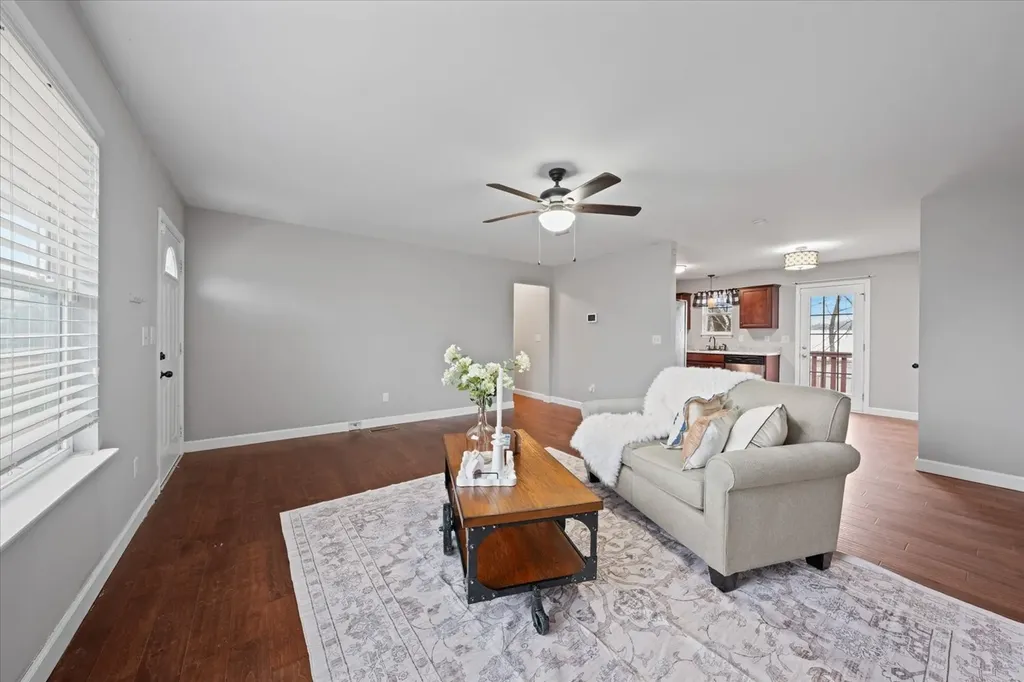 210 Hardin Avenue Dickson TN 37055