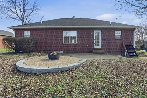 1122 Wedgewood Drive Gallatin TN 37066