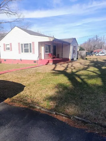 286 Hillcrest Circle Drive Jackson TN 38301