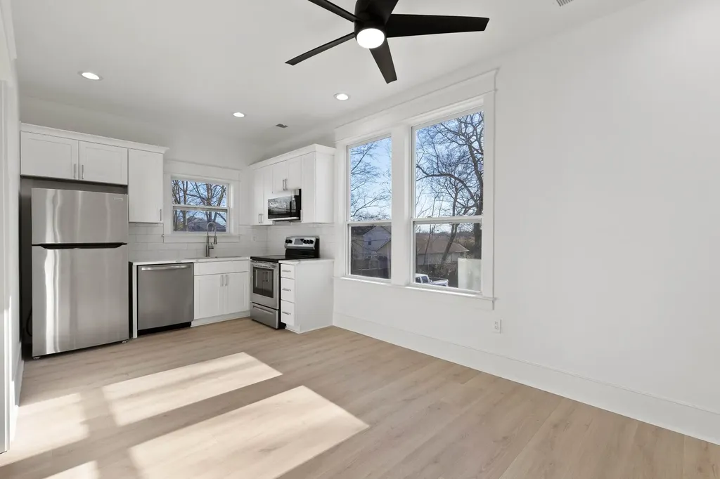 1621 9th Ave, N Nashville TN 37208