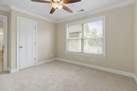 8238 Knotting Wood Way Chattanooga TN 37421