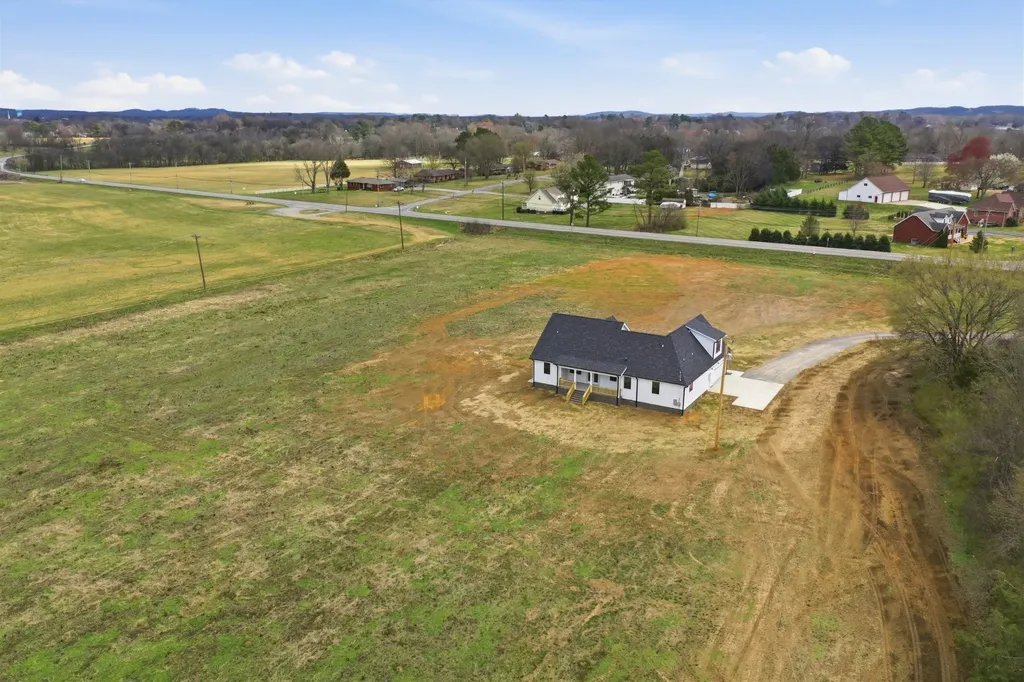 130 Roddy Road Shelbyville TN 37160