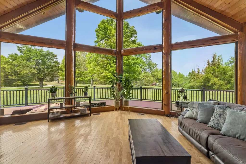 1437 Dividing Ridge Road Goodlettsville TN 37072