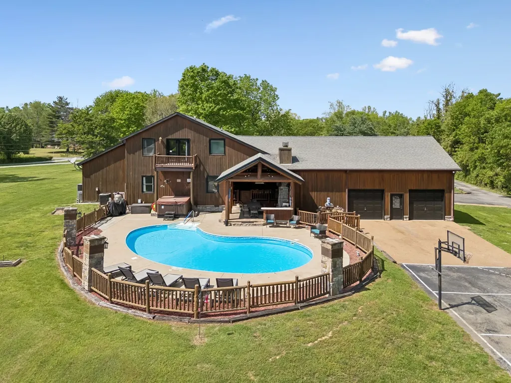 1437 Dividing Ridge Road Goodlettsville TN 37072
